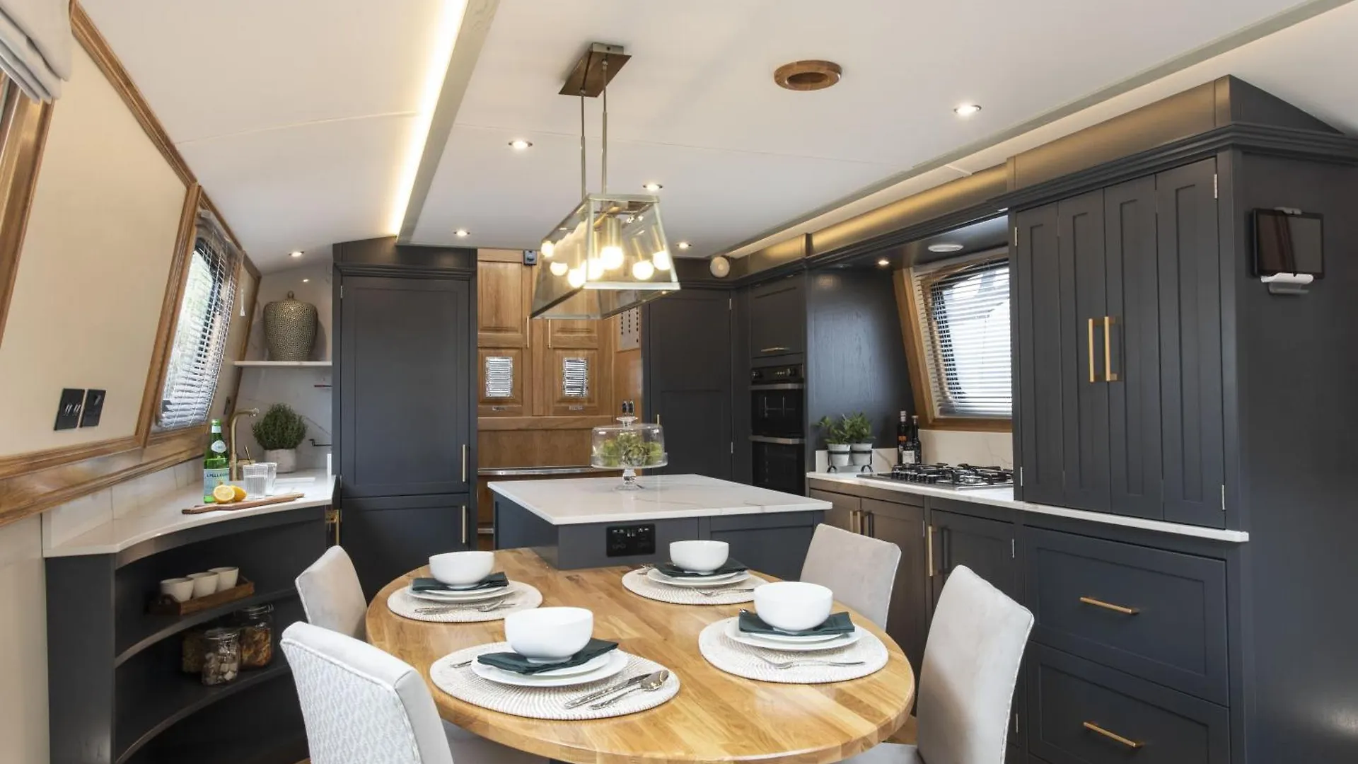 Premium Hausboot Am Pichelssee - Madam President Hotel Berlin 0*,